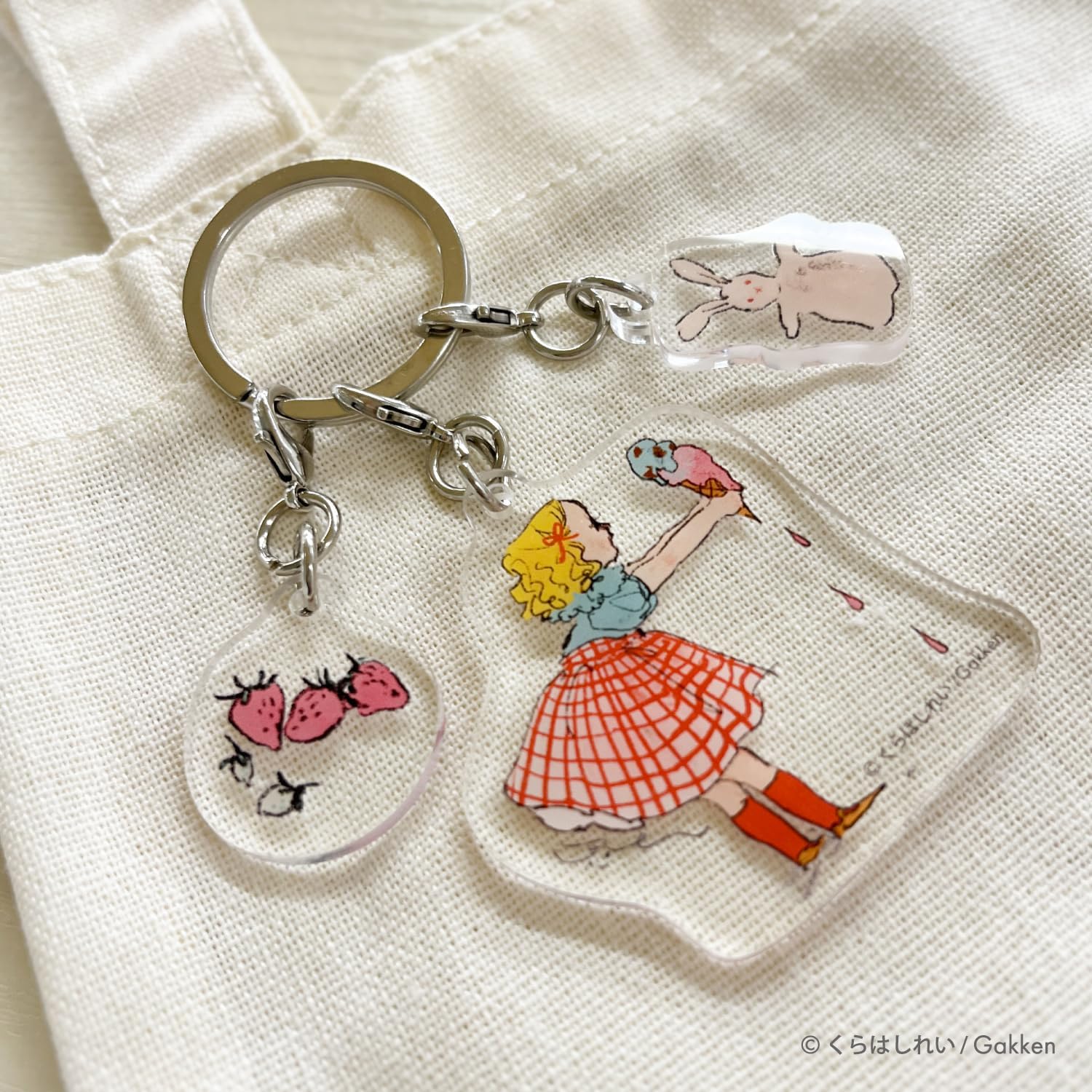 Kurahashi Rei Acrylic Keychain- Ice Cream
