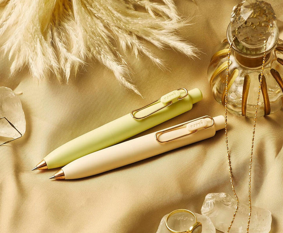 uniball One P Gel Pen - Limited Rose Gold Edition (0.38 mm & 0.5 mm)