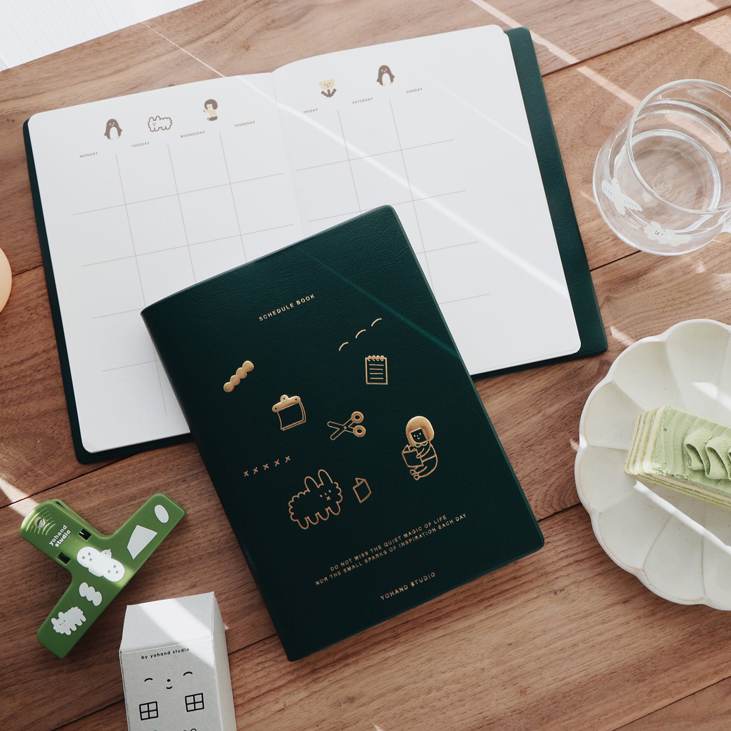 Yohand Studio Undated Planner (A5) -  Stationery Party Foil Cover
