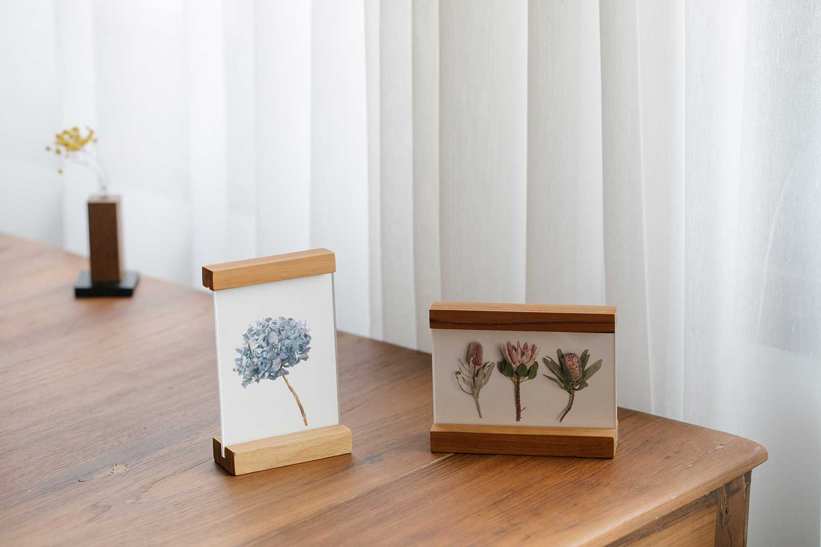 Double-Sided Wooden Bind Frame (Set of 2, 2 Sizes)